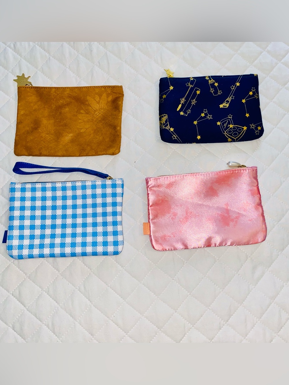 Ipsy (set of 4) mini glam bags